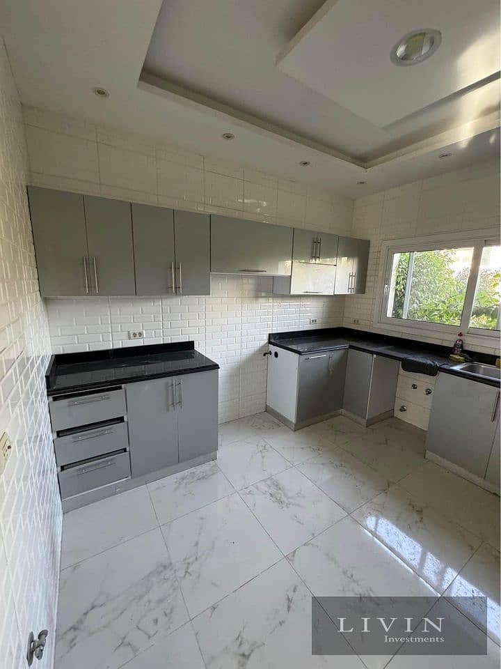 Cozy townhouse for sale in Hyde Park, immediate delivery, fully finished, U ultra super lux, lowest price, with installments over the longest payment 5