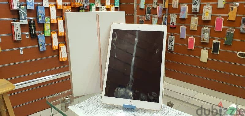 iPad 8 جديد تماماً وارد أمريكا   الشاشة: 10.2 بوصة 2