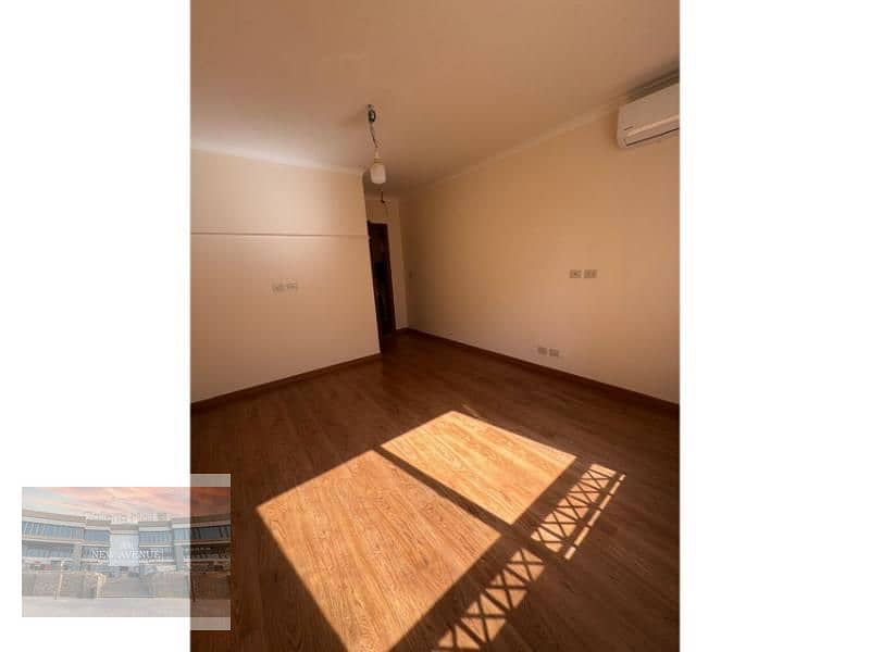 Apartment Very Prime Location on the Open View for sale 2