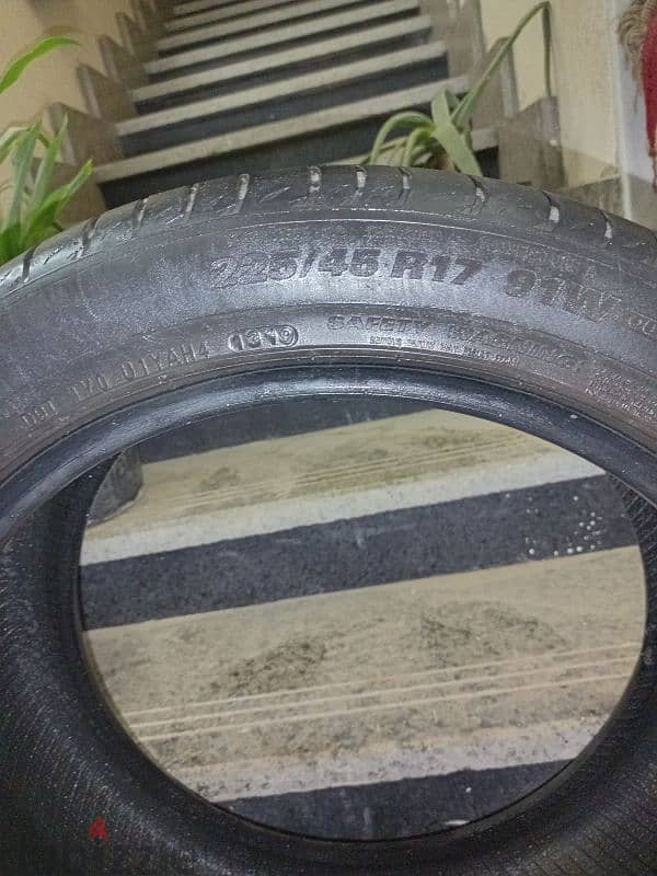 فردة كوتش كومهو مقاس 250/45R17 12