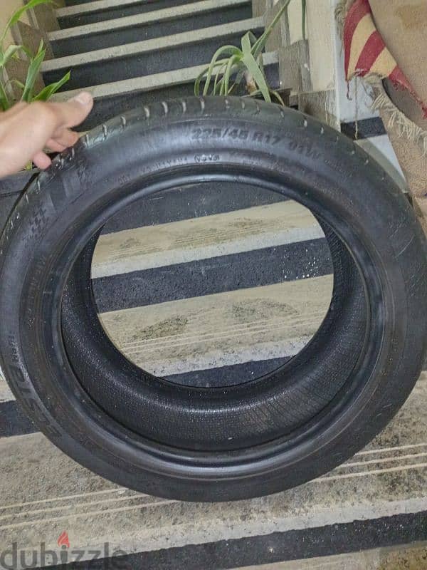 فردة كوتش كومهو مقاس 250/45R17 13