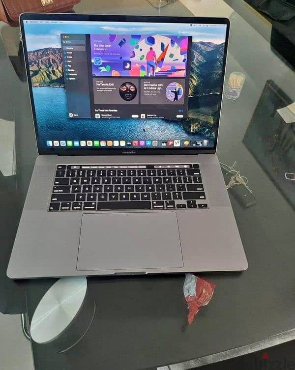 macbook pro 2019 16-inch i9-9850H 8core vga DDR6 0