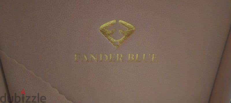 ساعة للبيع براند FANDER BLUE  جاية من السعودية ب ٢٠٠ ريال للبيع 3