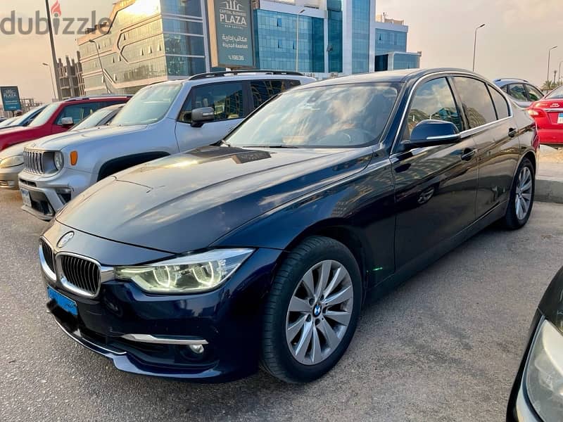 BMW 318i luxury 2019 3