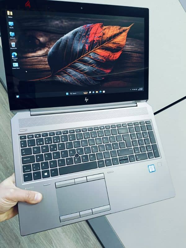 تاتش Hp zbook 15 G6 4