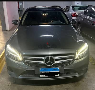 Mercedes-Benz C180 2020