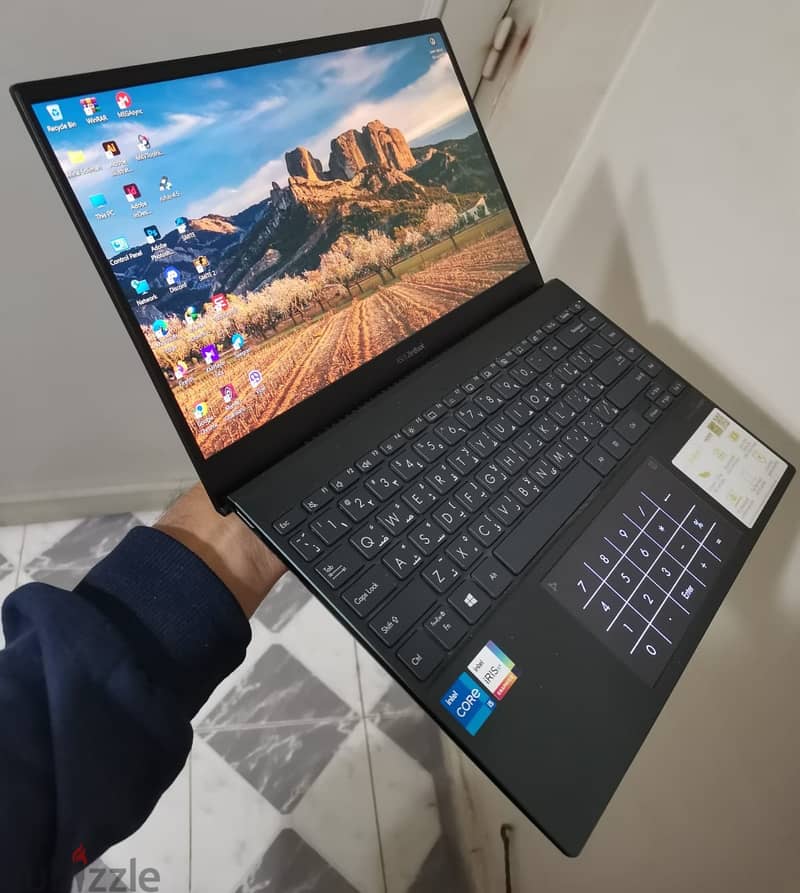 ASUS Zenbook 13 Oled - 1 kg - 11th Gen - 1.39 cm Thickness - UX325EA 3