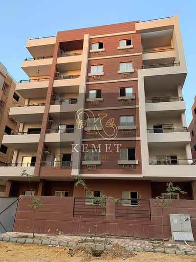 3-bedroom apartment, 128 sqm, immediate receipt, 1 bathroom, with the possibility of adding a second bathroom, fourth floor, side, not the last, Andal