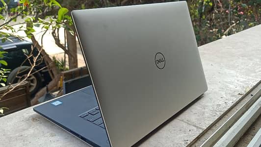 Dell Precision 5530 | 512 SSD, 32 RAM حالة زيروو بكل مشتملاته الاصليه