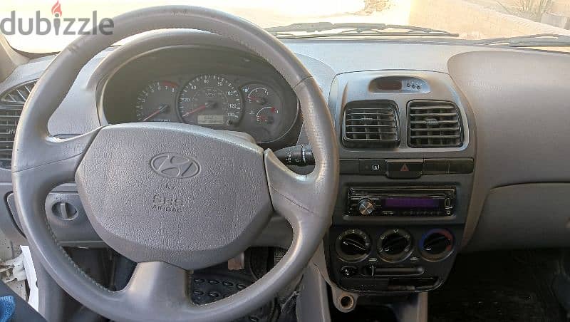 Hyundai Verna 2004 مالك أول من الزيرو 9