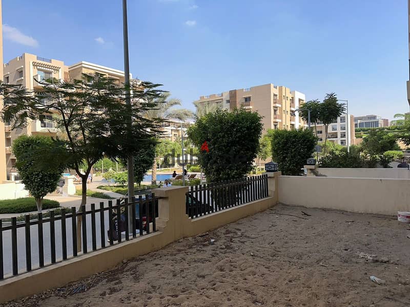 Ground floor studio with garden 69 m for sale in Taj City Compound New Cairo a special price and with a distinctive view 0