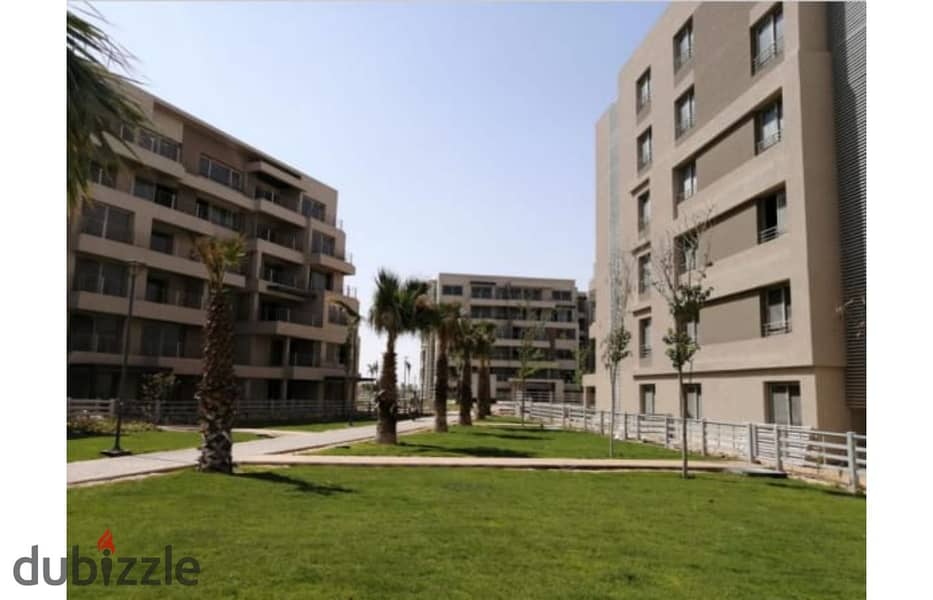 Apartment for sale Apartment 143m meters-NEW CAIRO( Capital Gardens palm hills compound) 3