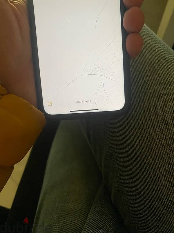 iphone xr black 128giga with box and charger 2sim Za 3