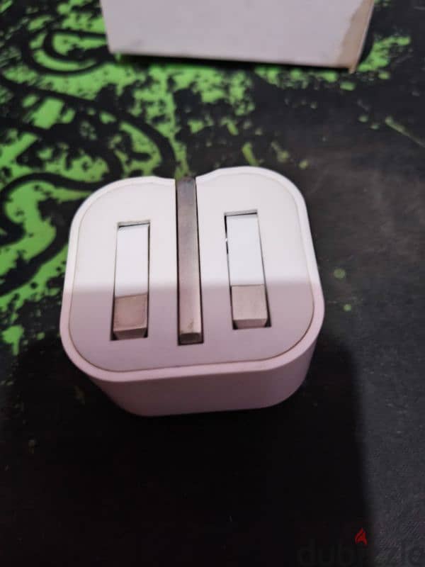 iPhone 12 Pro Max Charger 4