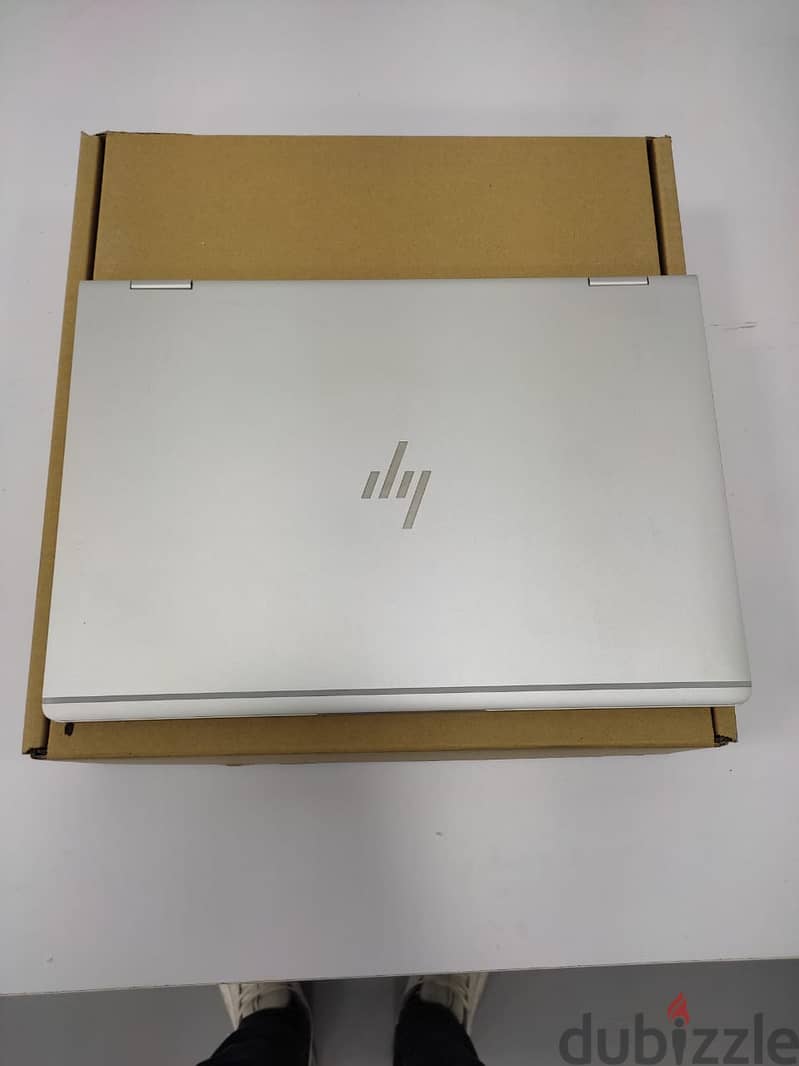 HP ElieteBook 1030 x360 g2 2