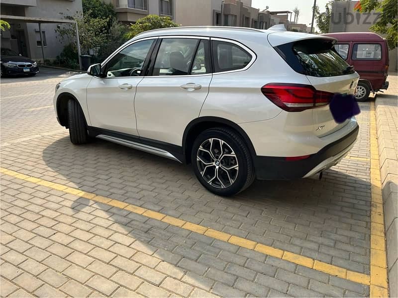 BMW X1 2021 1