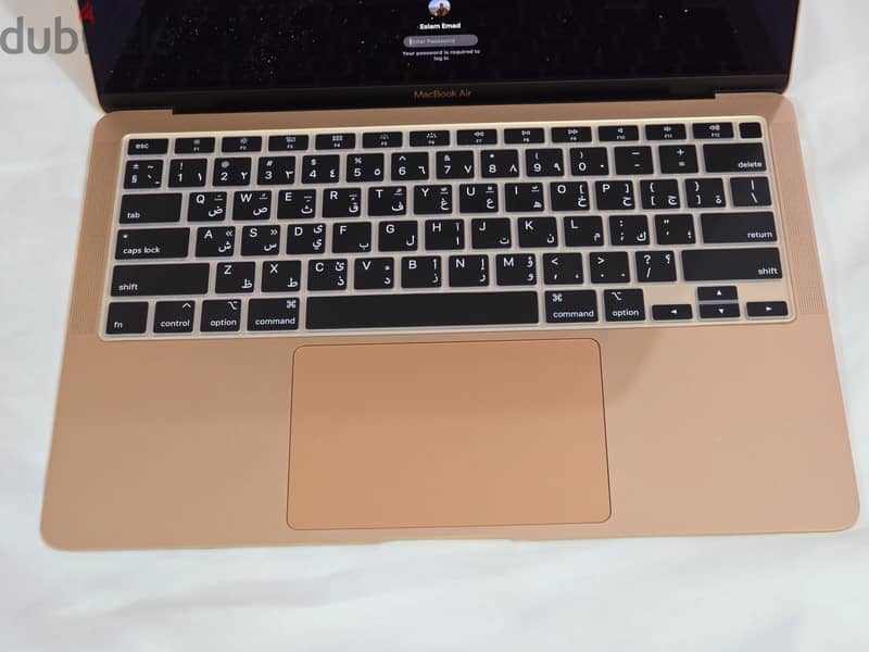 Macbook air m1 2020 4