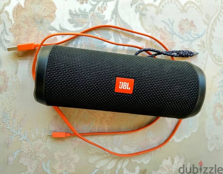 JBL Flip 4 Waterproof Portable Bluetooth Speaker 2