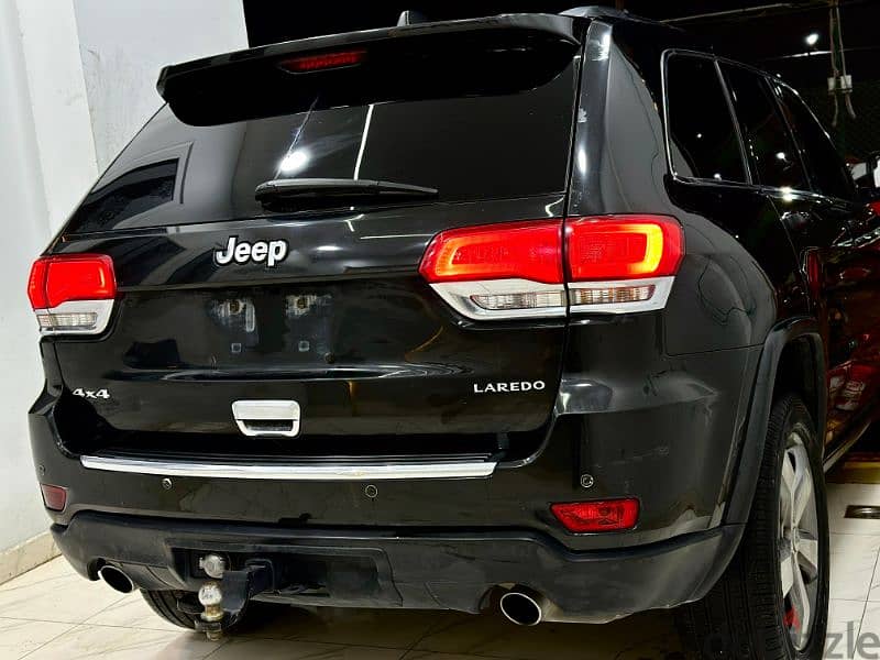 Jeep Grand Cherokee 2015 Laredo 3