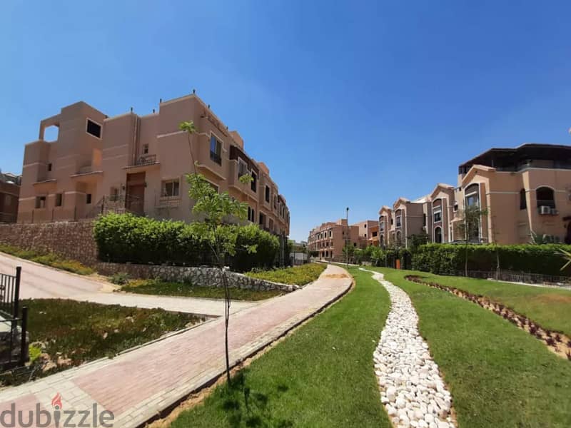 تاون هاوس ميدل علي لاند سكيب في القطامية جاردنز Katamya Gardens 1