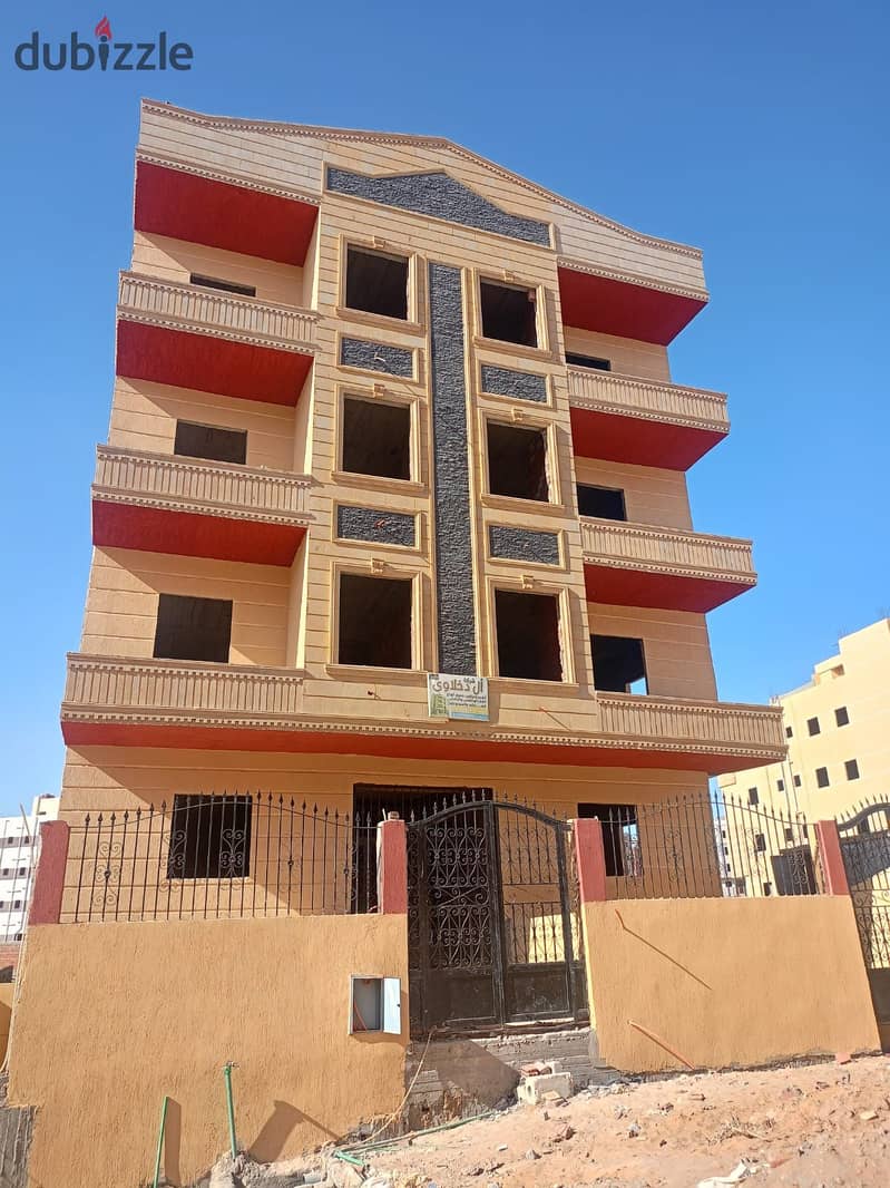 Apartment for sale, 155 meters ,ready to move  in the distinguished neighborhood on Suez Road 0