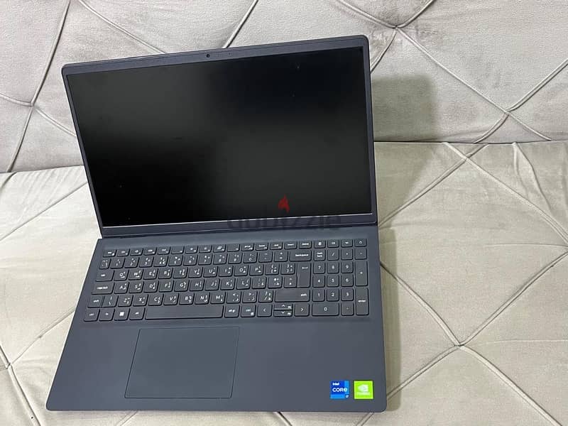 Dell vostro 15  3510   لاب توب Dell الجيل11 2