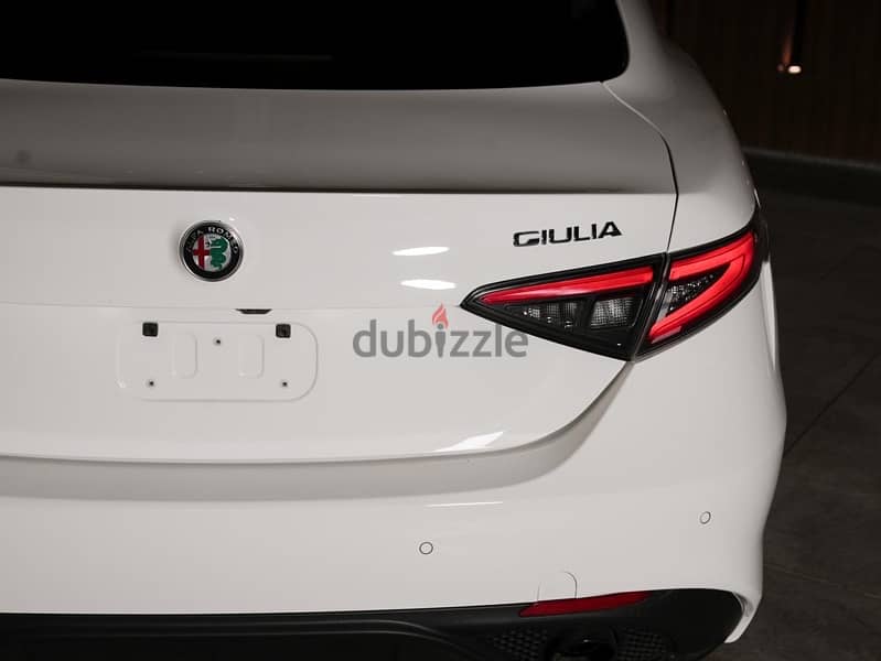 Alfa Romeo Giulia Veloce 2024 4