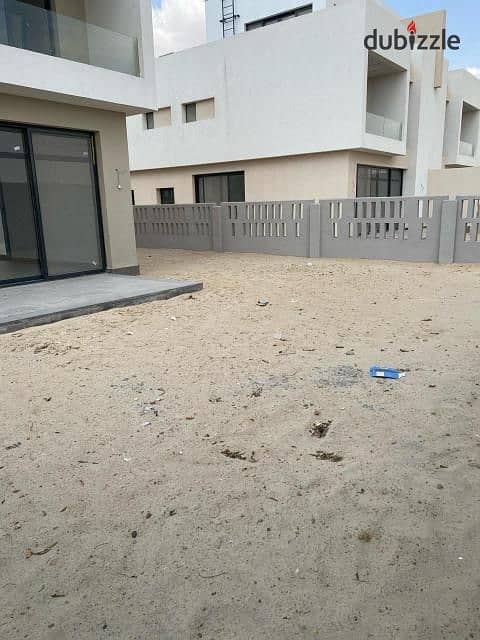 Twin House  372m for sale in Al Burouj 25