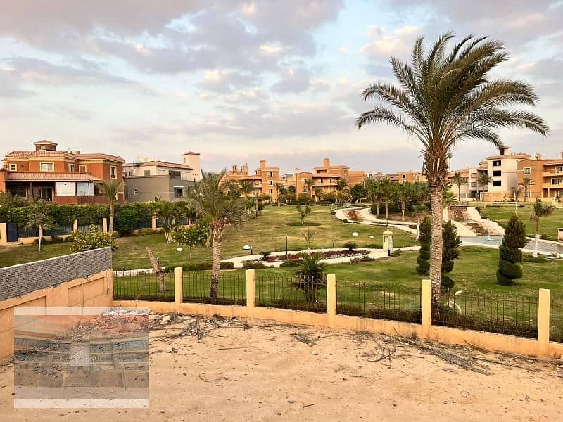 Standalone With basement In front of katameya dunes in Le Rois New Cairo  housing and Development Company 8