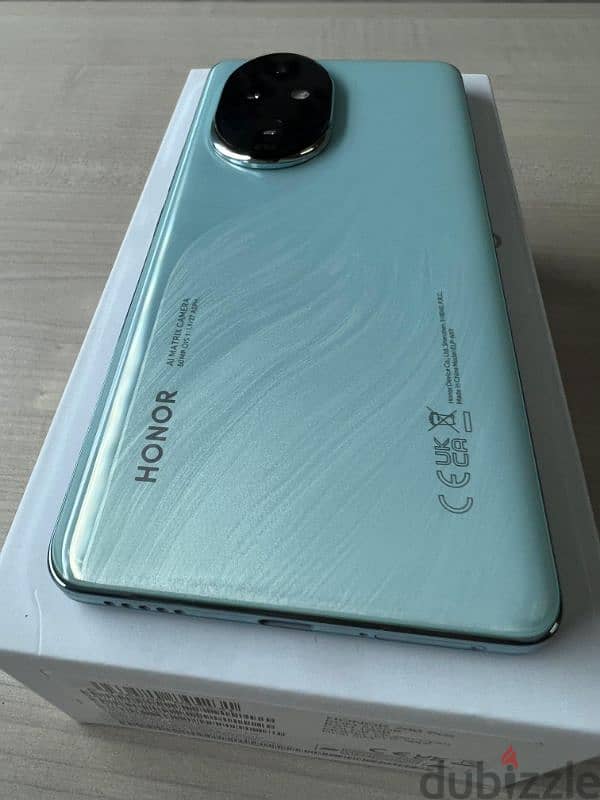 Honor 200 Pro 3