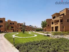 فيو مفتوح علي لاند سكيب ونافوره  قطامية جاردنز Katameya Gardens 0