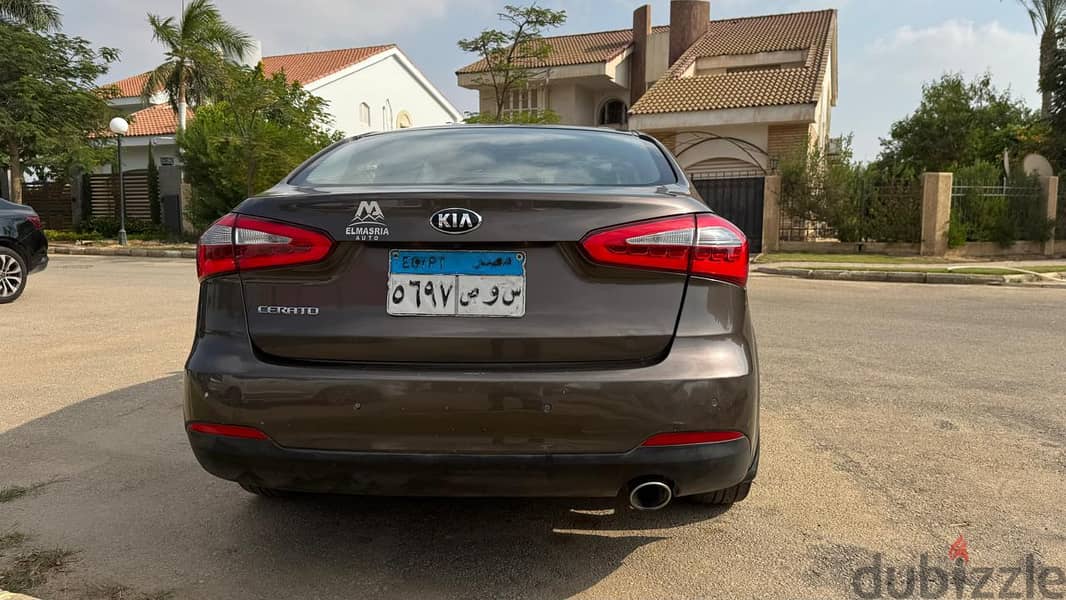 Kia Cerato 2015 High Line 4