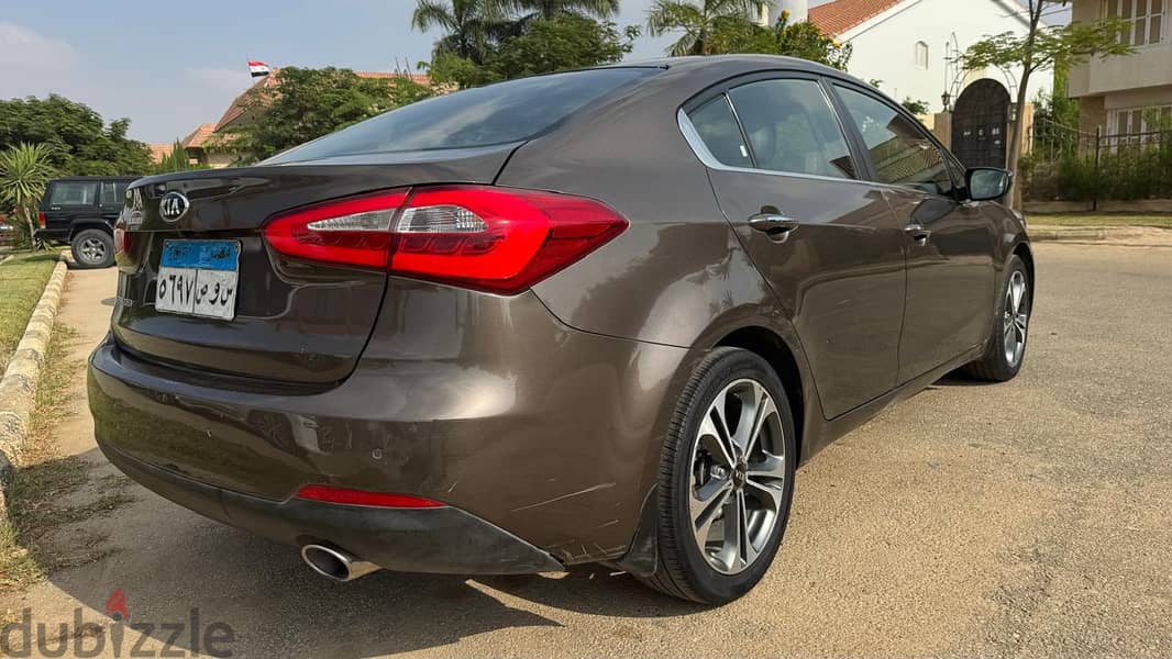 Kia Cerato 2015 High Line 5