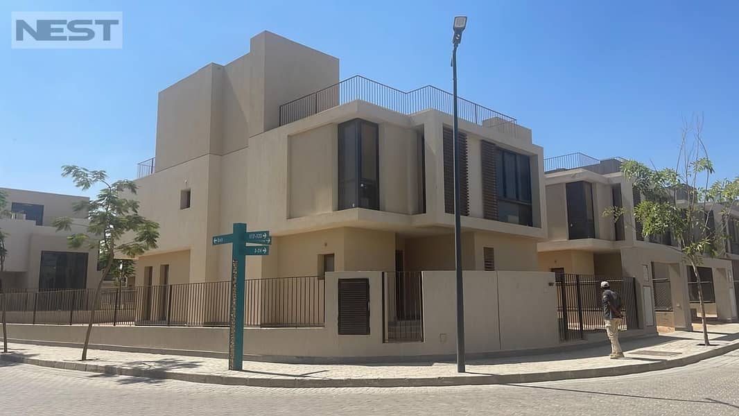 Villa stand alone Corner Resale Ready To Move Sodic East elshorouk 0