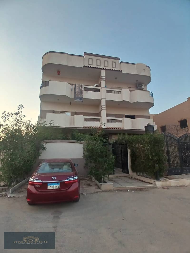 Duplex 400 sqm, first district east, next the middle road, el shabab road, Green Hills Club, and Town Center 1