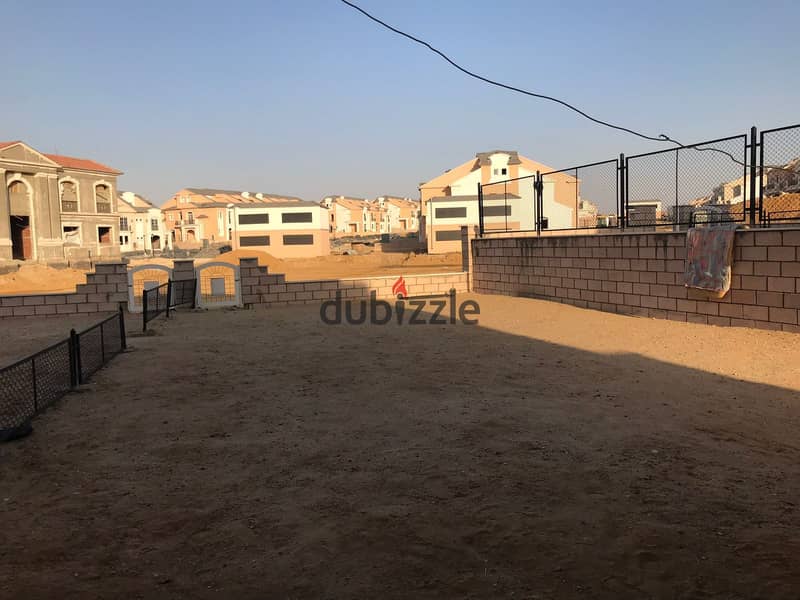 Town house corner For sale 297 m  in Compound  Layan Sabbour New Cairo 12