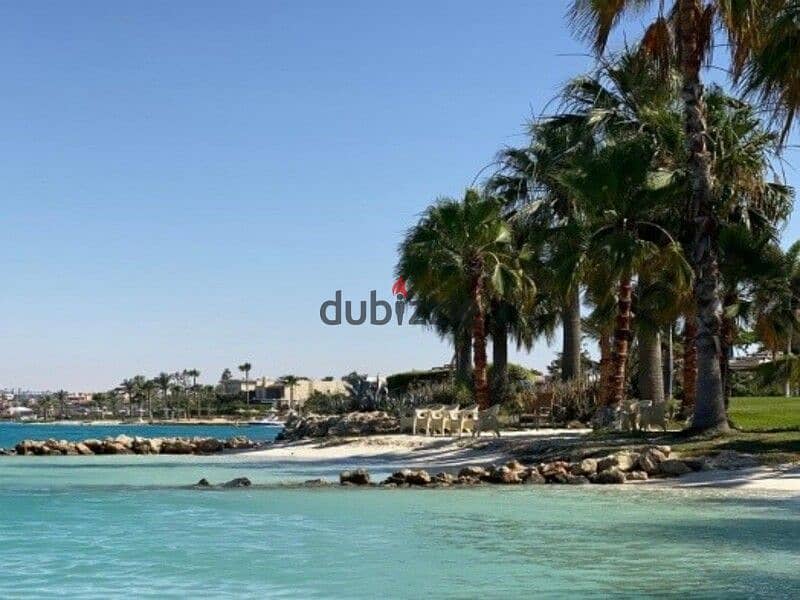 Apartment for sale with roof with an open view to the sea inside Marina 8 شقه لقطه بالروف بفيو مفتوح على البحر داخل مارينا 8 2