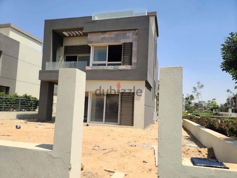 Standalone Prime location in Hyde park new cairo 3