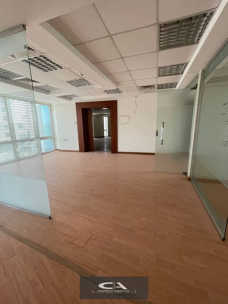 Administrative office for rent, 1250 sqm, finished, with air conditioning, Fifth Settlement 13