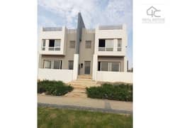 Twin house 238 m on View Landscape in Compound with down payment and installments Hyde Park New Cairo 4 rooms in a very distinguished location. . . 0