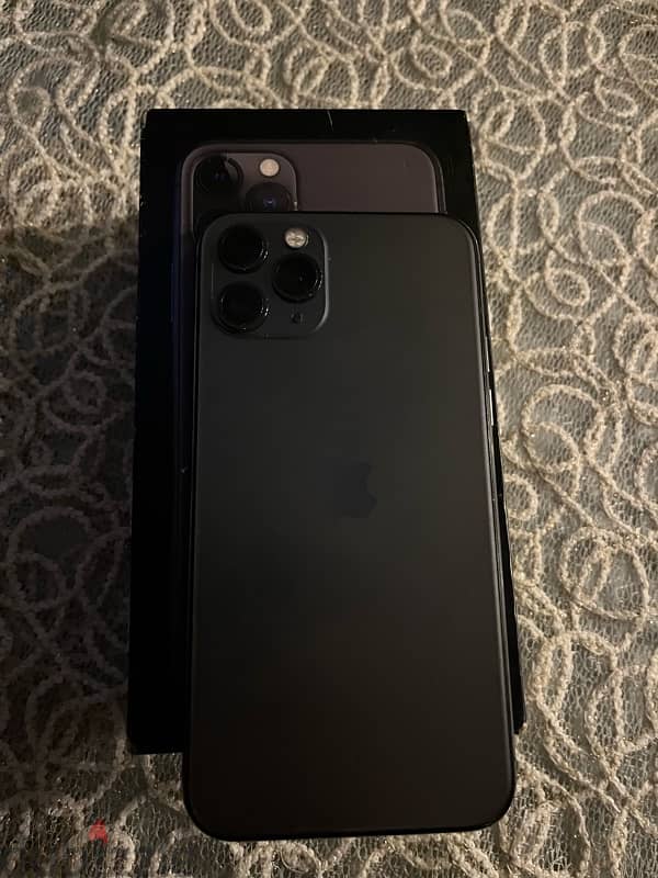 iPhone 11 Pro 0