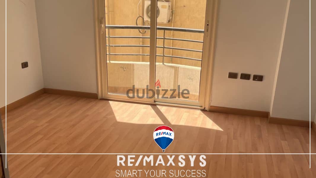 Ready to move apartment for sale in Louts NewCairo 7