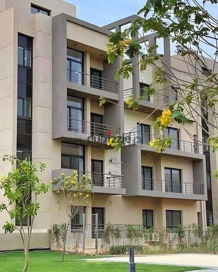 Apartment for sale in Al Marasem Fifth Square, fully finished, immediate receipt, 160 meters + 121 meters garden 1