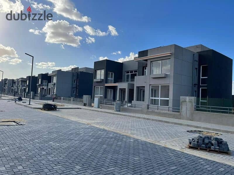 Apartment for sale in Kian Badr El Din Compound, delivery 2025, ultra super deluxe finishing, with the best distinctive view of the tennis courts 8