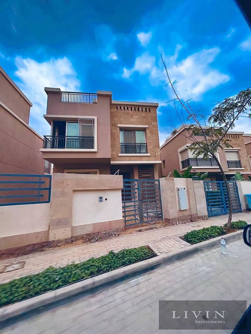 old price sale 5bedroom villa for sale in Fifth Settlement Sarai Compound next to Madinaty and the American University with long term installments . 0