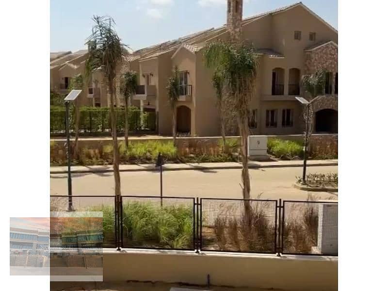 Semi finished Townhouse middle 4 Bedrooms  2 master  4 Bathrooms   Maid’s room  in Green sqaure 2