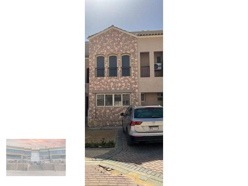 Semi finished Townhouse middle 4 Bedrooms  2 master  4 Bathrooms   Maid’s room  in Green sqaure 9