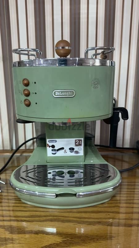 DeLonghi Icona Vintage Coffee Machine 1