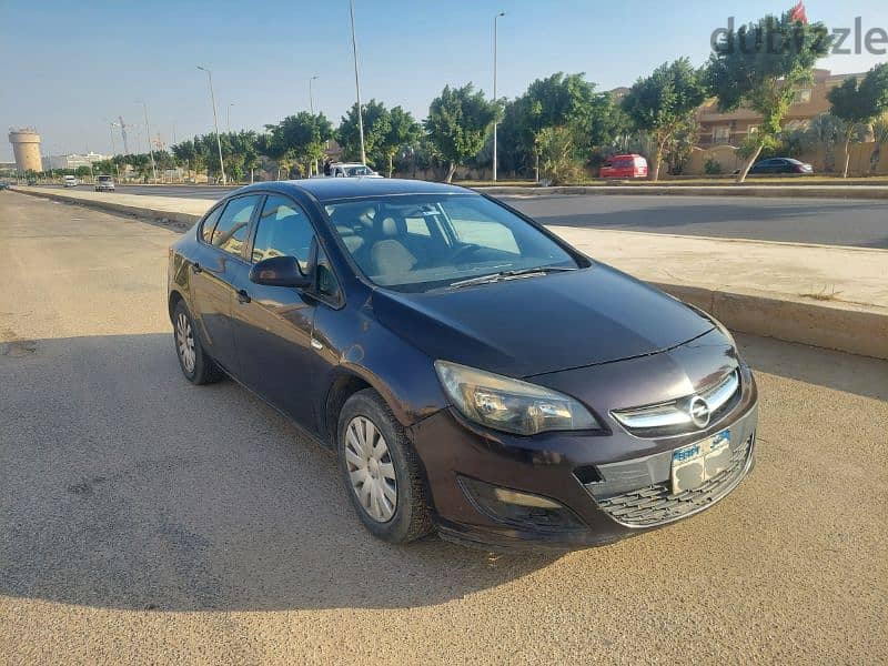 Opel Astra 2013 1