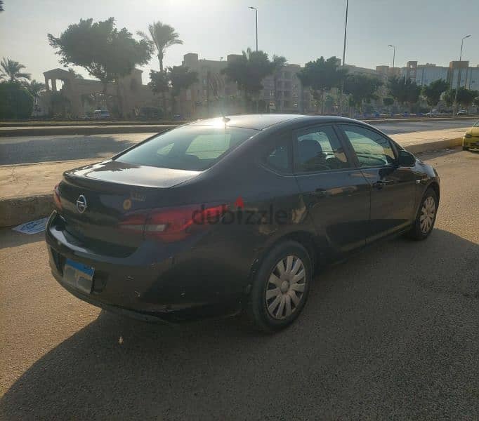 Opel Astra 2013 3